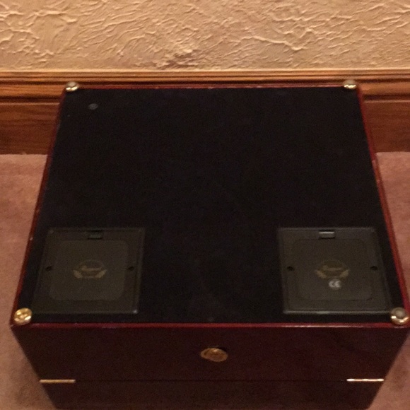 - Rapport Quattro Automatic Watch Winder in mahogany see video-3 out of 4 work. - Picture 8 of 10